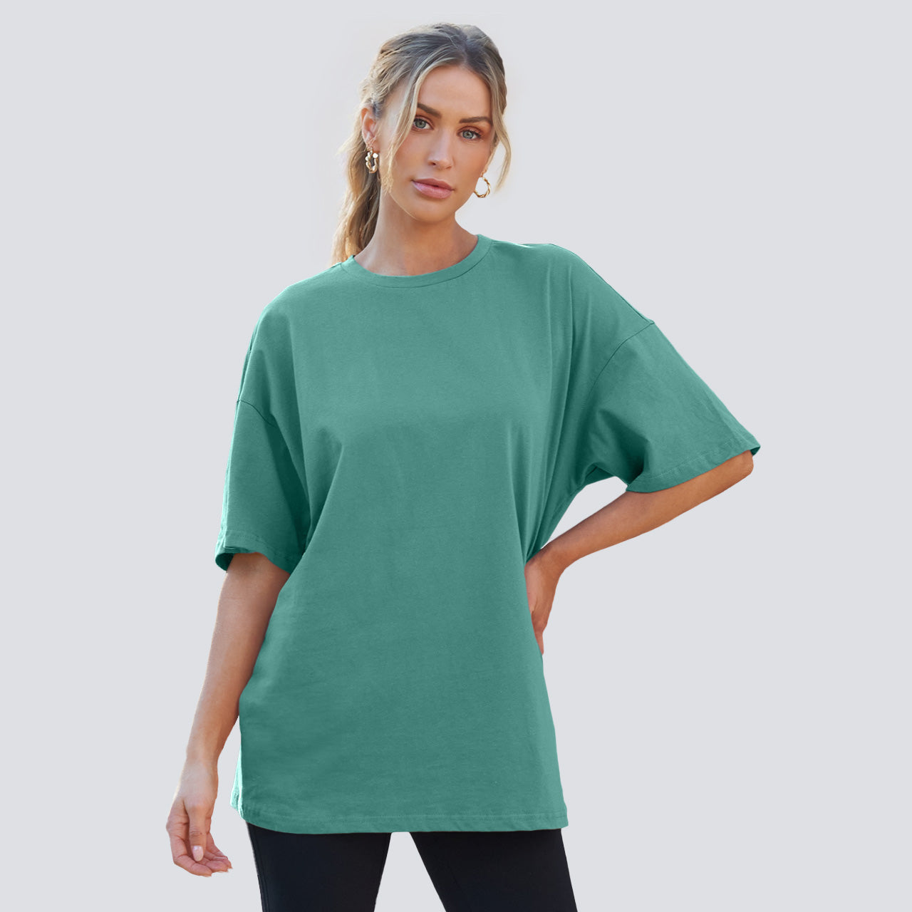 Trendy Queen Womens Oversized Summer T Shirts Business Casual Dressy Tops Beach Vacation Clothes Spring Fashion 2025