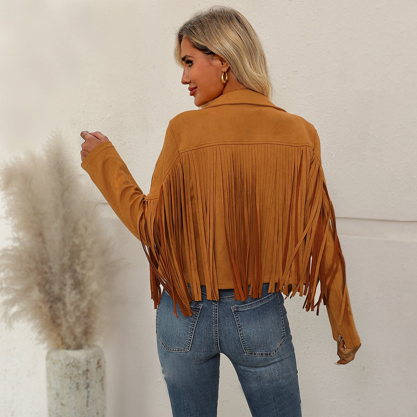 Trendy Queen Women's Fringe Faux Suede Leather Jackets Fall Fashion 2025 Tassel Motorcycle Cropped Coats Brown