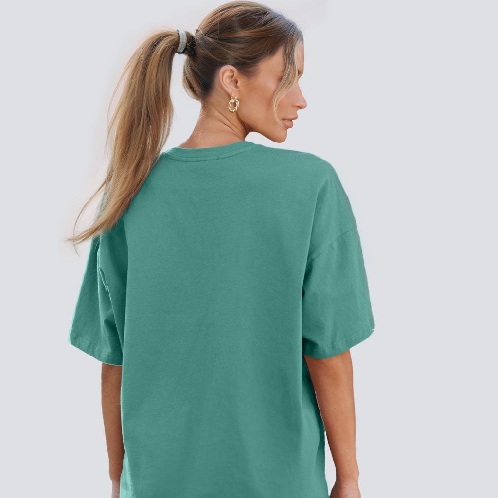 Trendy Queen Womens Oversized Summer T Shirts Business Casual Dressy Tops Beach Vacation Clothes Spring Fashion 2025